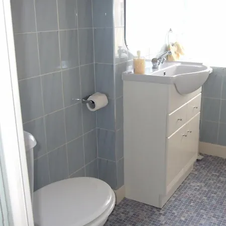 Sunnymeade Accommodation With Sea View Holiday home *