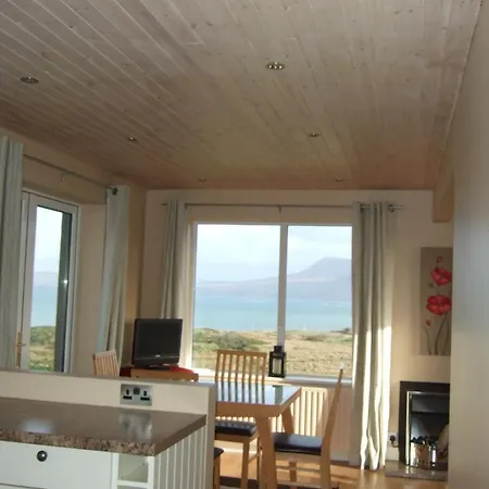 Vakantiehuis Sunnymeade Accommodation With Sea View *