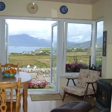 Vakantiehuis Sunnymeade Accommodation With Sea View *